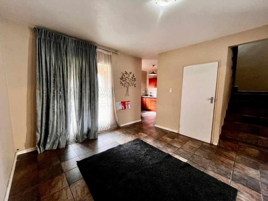 3 Bedroom Property for Sale in Waterval East North West